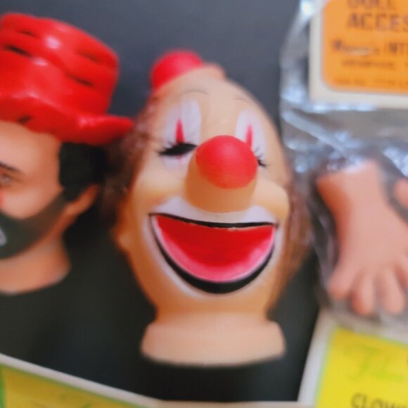 Vintage Halloween Plastic Clown Heads Faces Doll Face Hand Feet HOBO - Picture 3 of 12